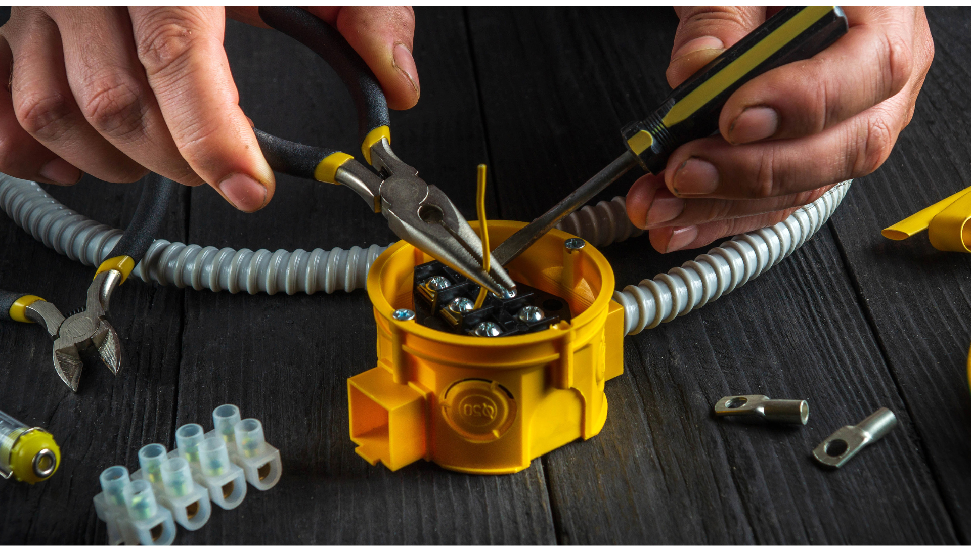 Ηλεκτρολογικά Έργα & Τεχνική Υποστήριξη